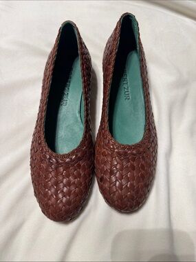 Robert Zur Brown Woven Leather Flats